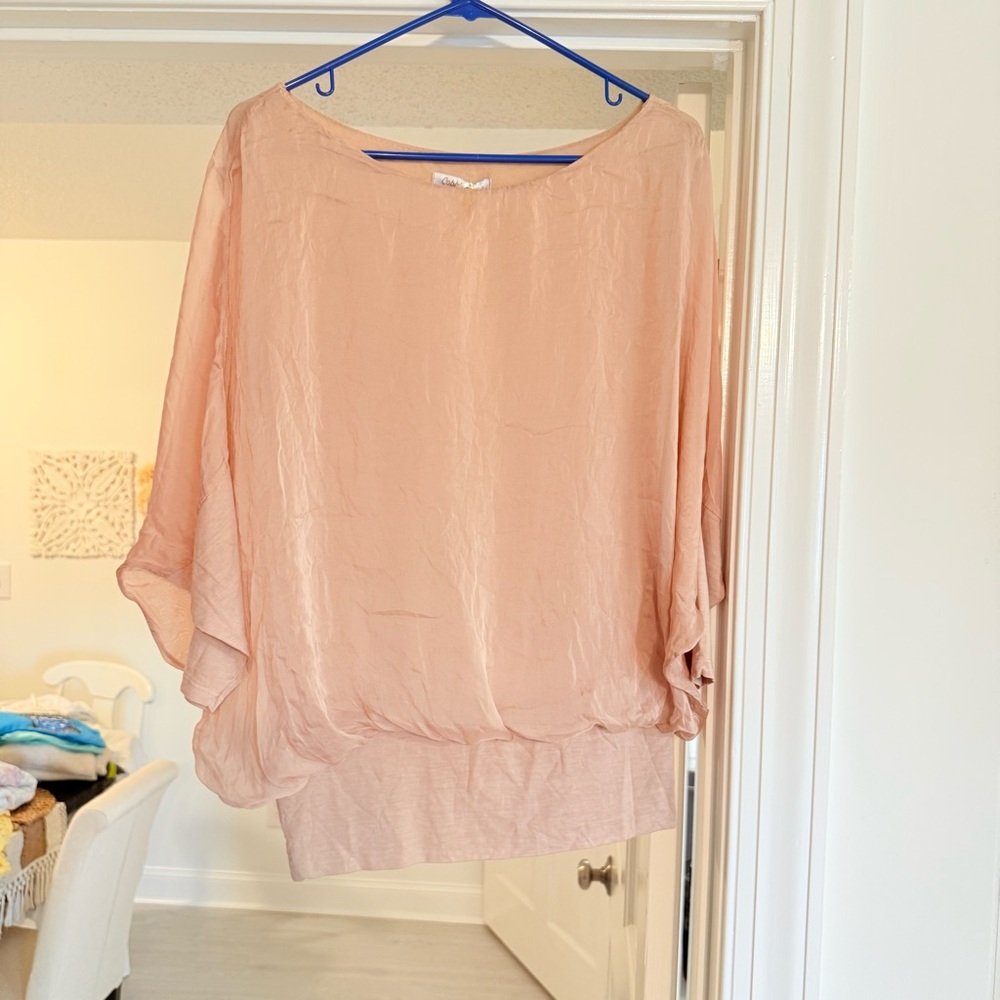 Cobble Stone Living Women's Blush Top